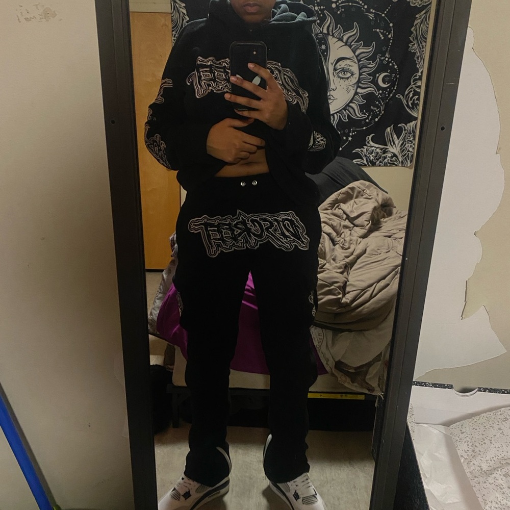 Fly n Discreet Sweat suit